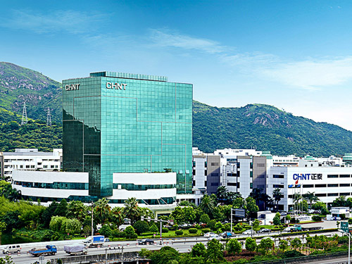 正泰集團(tuán)樂(lè)清公司鋼結(jié)構(gòu)車間